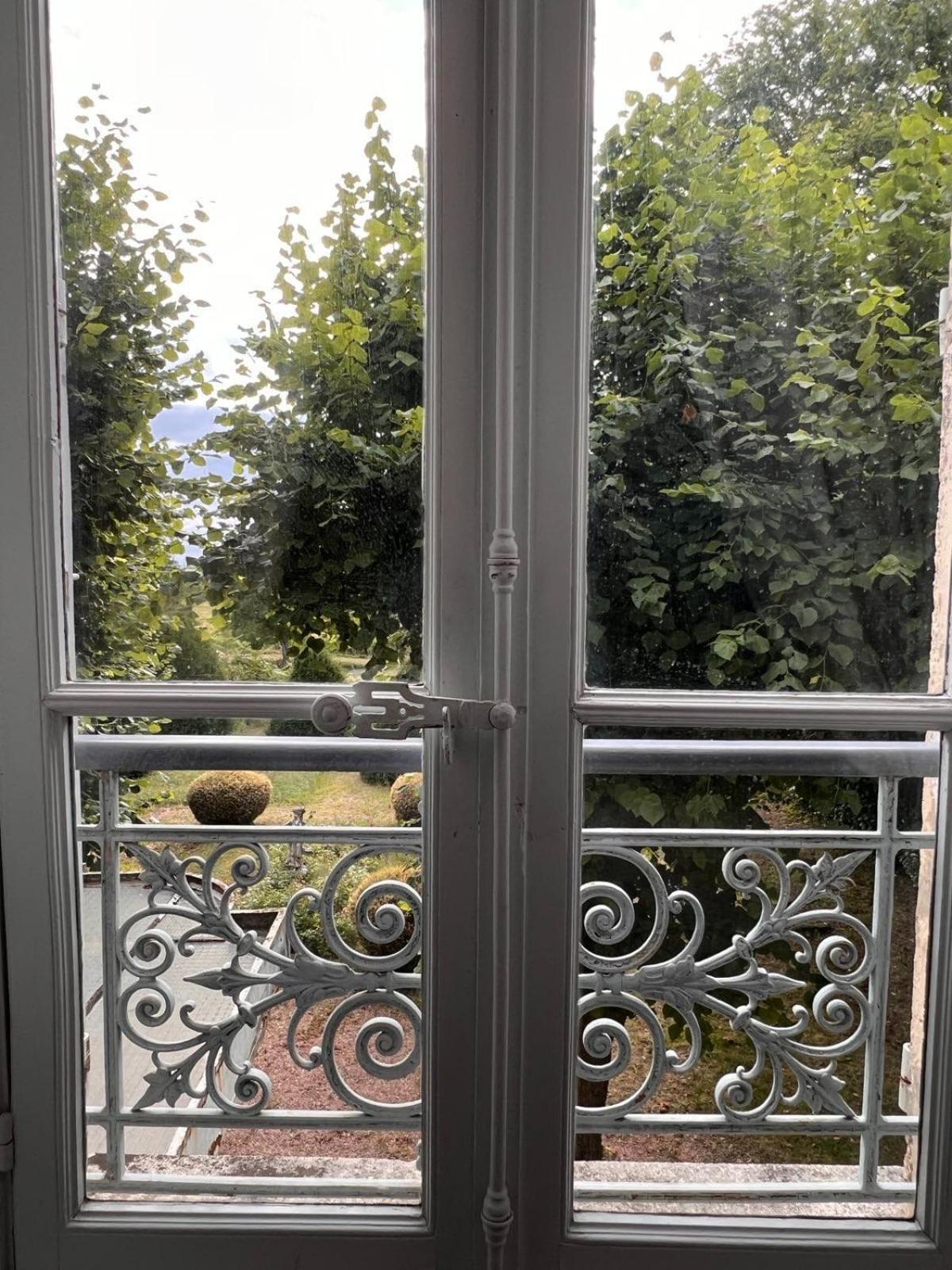 Bed and Breakfast Demeure Des Payratons Saint-Gerand-le-Puy Esterno foto